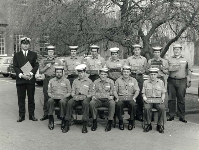 Description: TWELTHPhotograp(tHOMO)